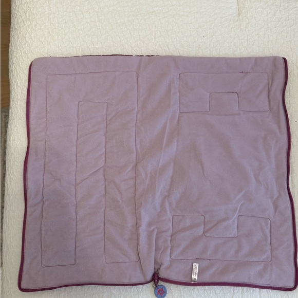 American Girl Lavender Sleeping Bag - Picture 4 of 12